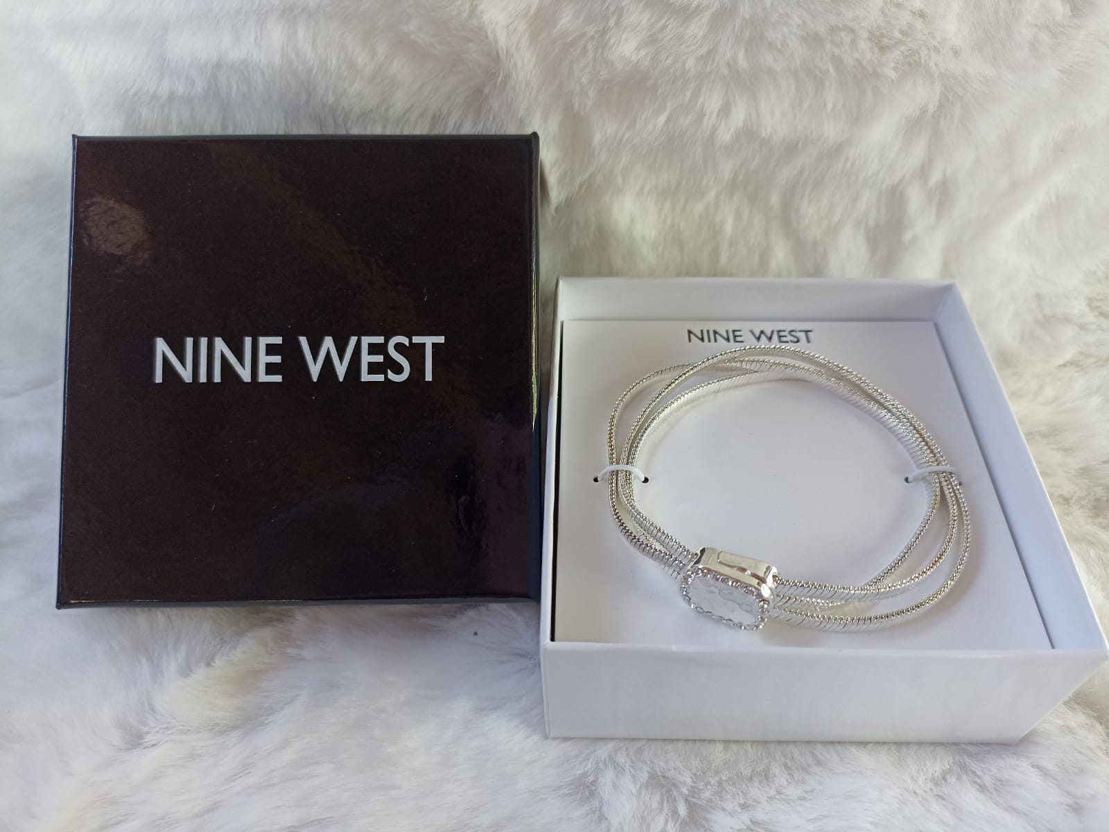  Pulsera de dama Nine West 